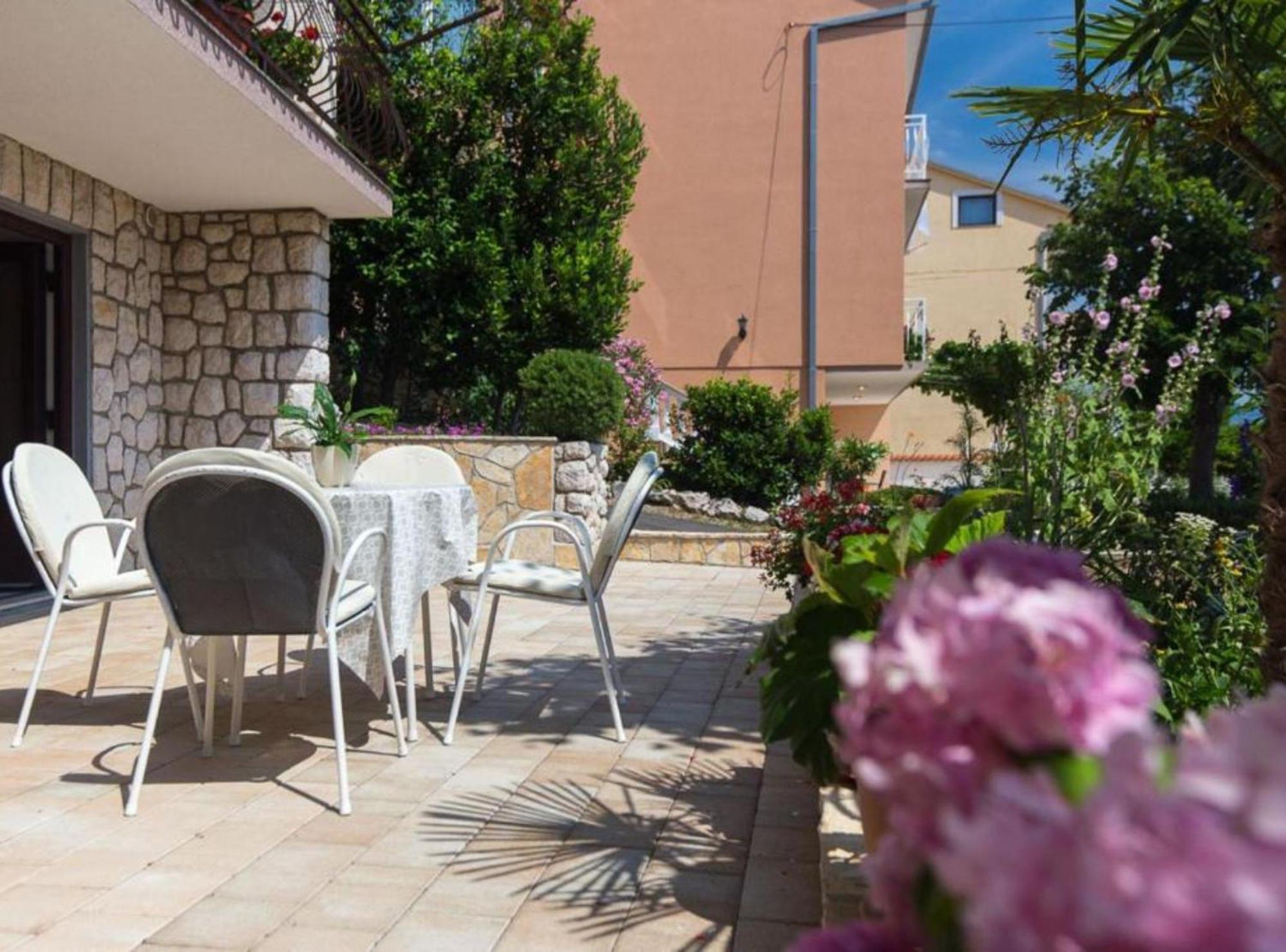 Apartments Marko Novi Vinodolski Eksteriør bilde